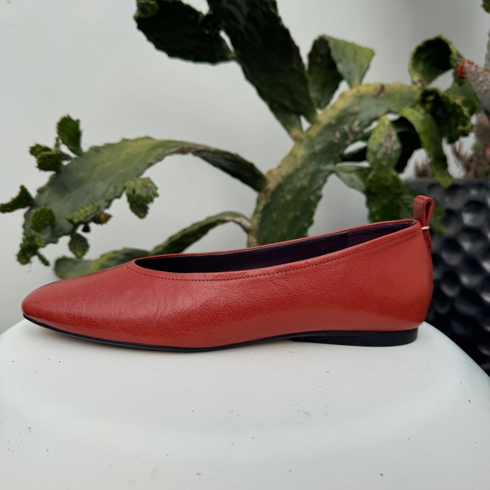 Naturalizer Red Leather 27 Edit Carla Ballet Flats Size 9M - fits like 8.5
